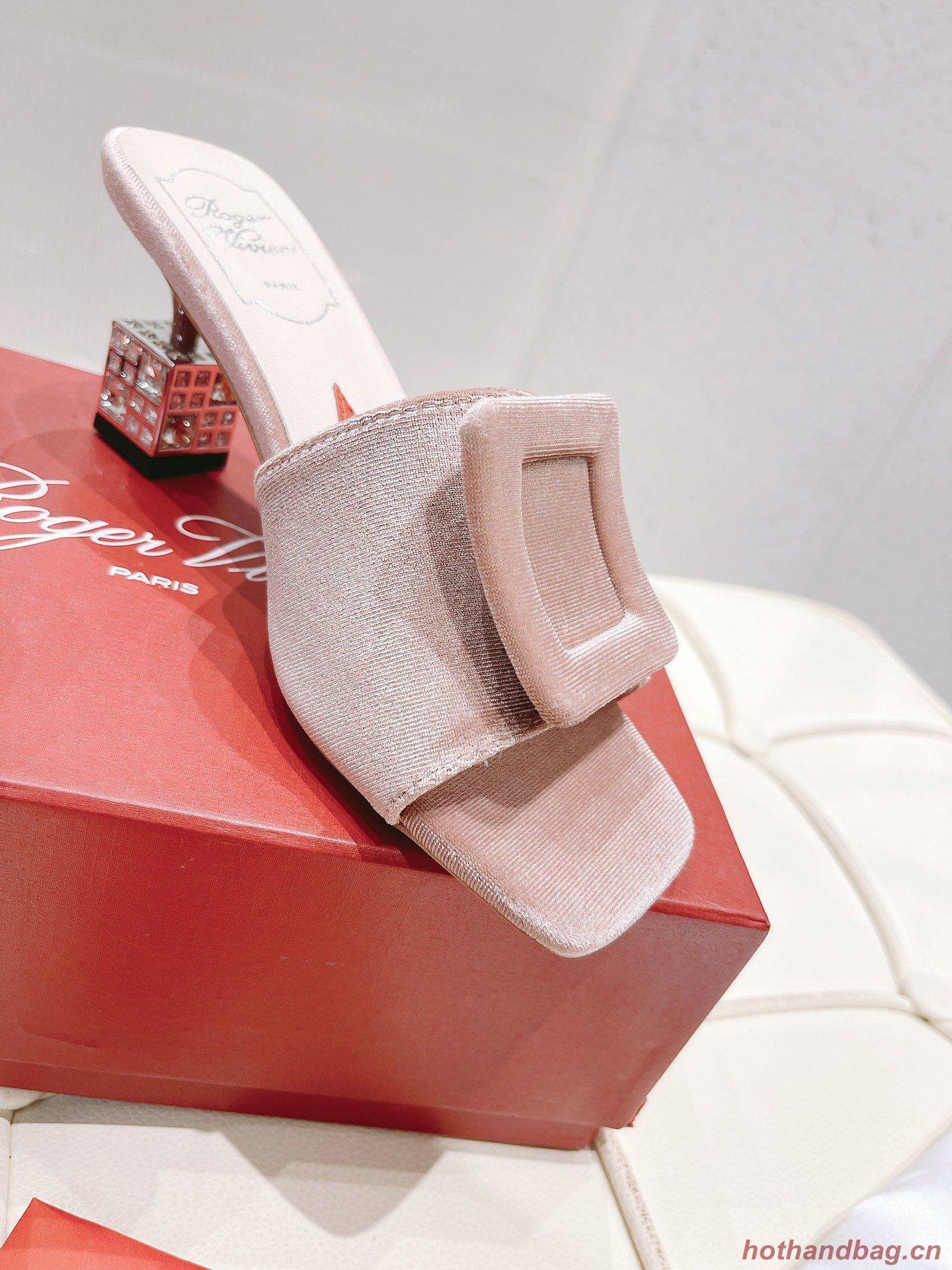 Roger Vivier shoes RVX00019 Heel 7CM Roger Vivier shoes RVX00019 Heel 7CM